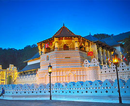 Temple of the Tooth, Kandy